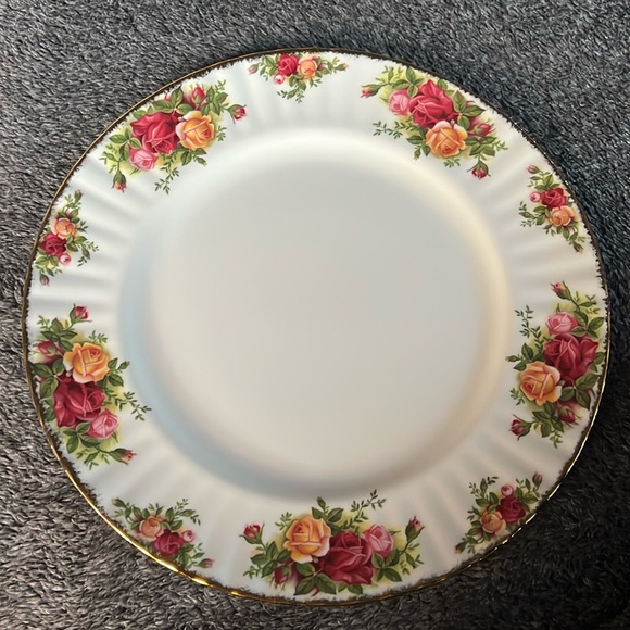 DINNER PLATE OLD COUNTRY ROSES 1962 ROYAL ALBERT BONE CHINA ENGLAND VINTAGE - Picture 4 of 10